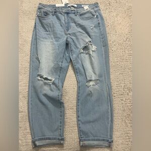 NWT Judy Blue Boyfriend Fit Mid Rise Jeans